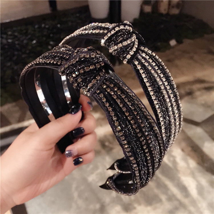 Wholesale Diamond Bar Inlaid with Diamond, Middle Knotted and Twisted Wide Edge Alloy Hair Hoop